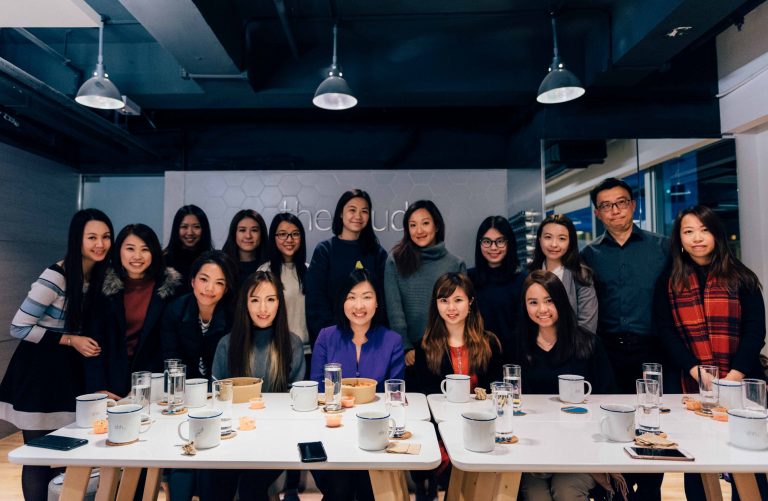 Lessons on True Love from Arranging 100,000+ Dates— Dinner with Violet Lim, Co-Founder and CEO of Lunch Actually Group